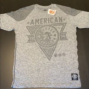 NWT - Men’s short sleeve shirt - L